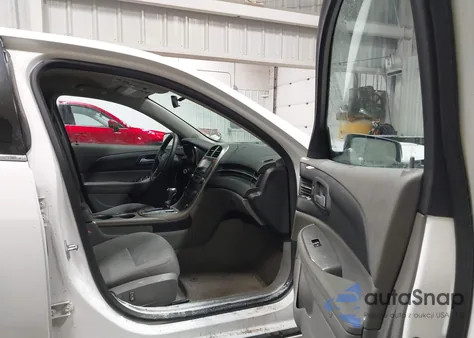 2013 Chevrolet Malibu 1Fl из США, поврежденный, VIN 1G11A5SA9DF283563